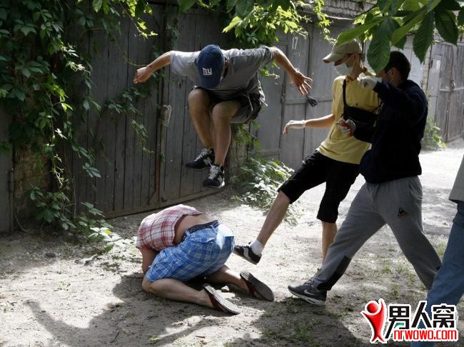 1.jpg