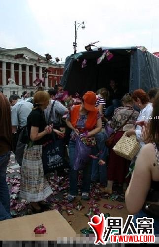 19.jpg