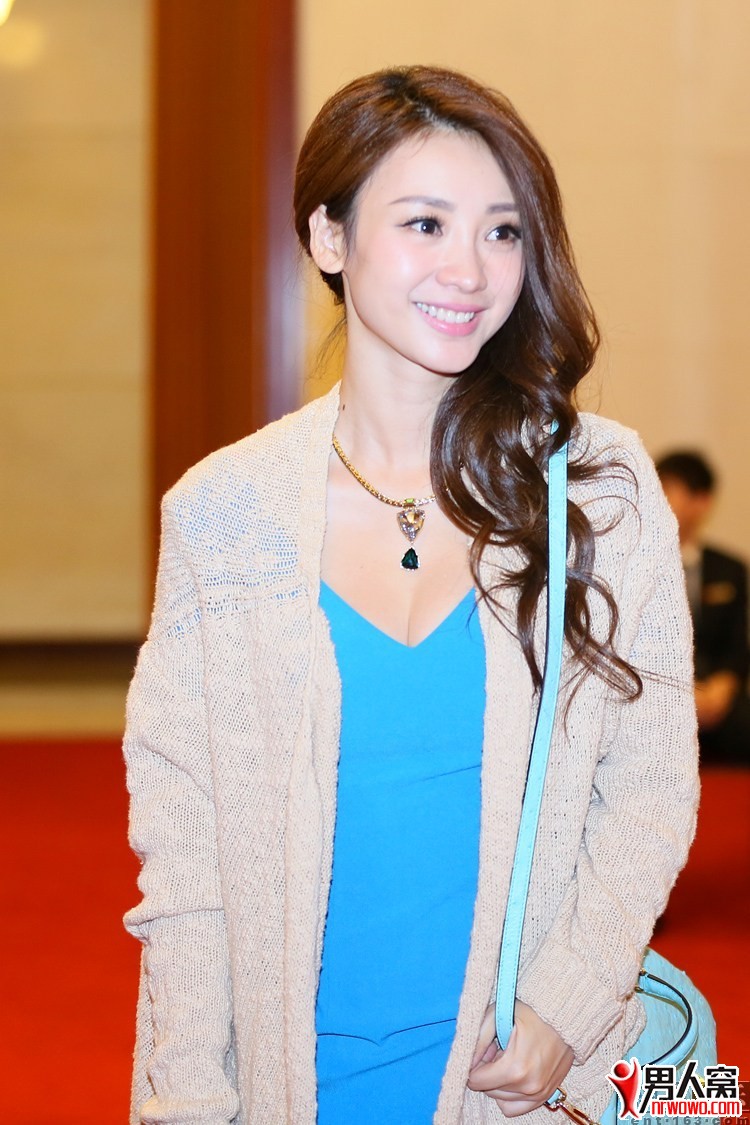 8E3334CS00AJ0003.jpg