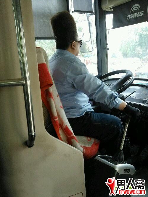 0.jpg
