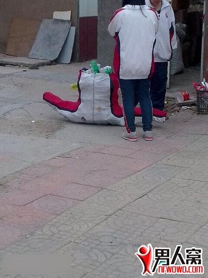 1.jpg