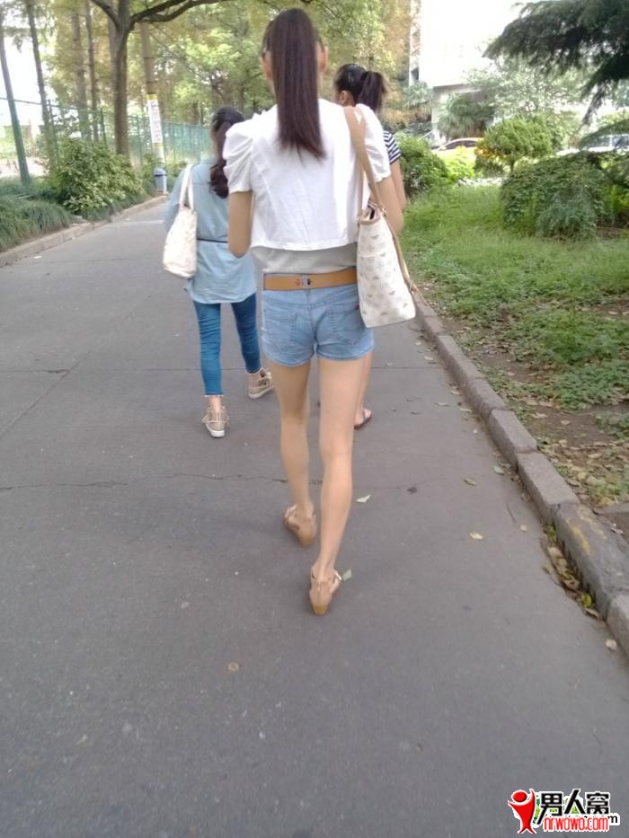 0.jpg