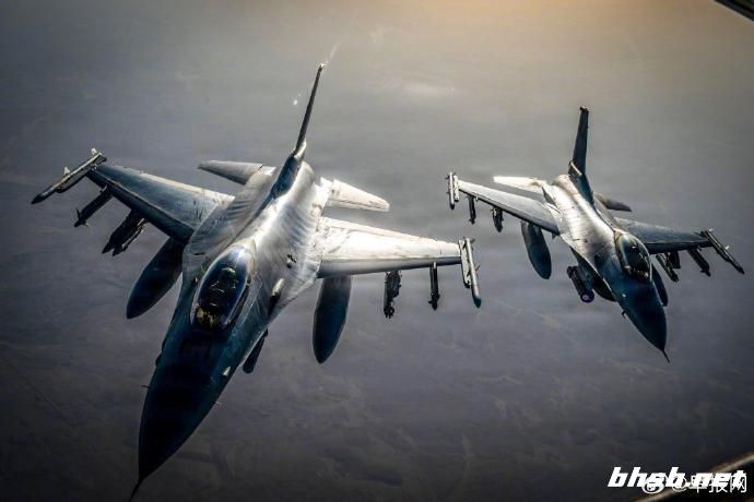 cf16a916.jpg